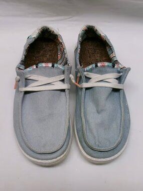 Light-colored denim women's shoes, women's size 8